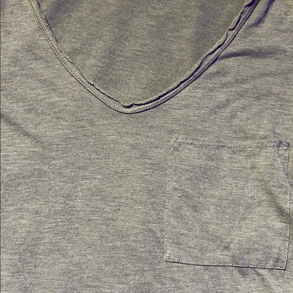 garage grey extra small short sleeve top 🤍 - Picture 3 of 4